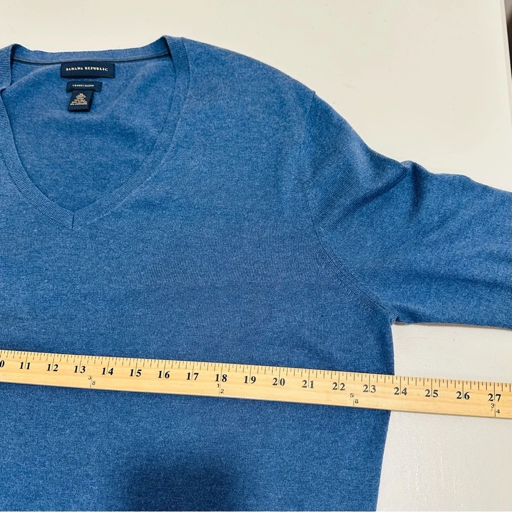 Banana Repablic Luxury Blend Mens Sweater Pullover V-Neck Blue‎ Size XL